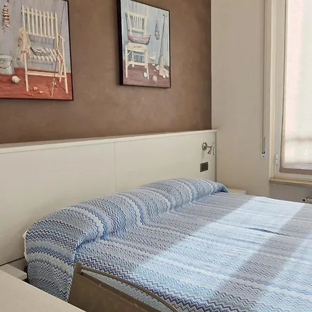 Posta מלון ונטימיגליה